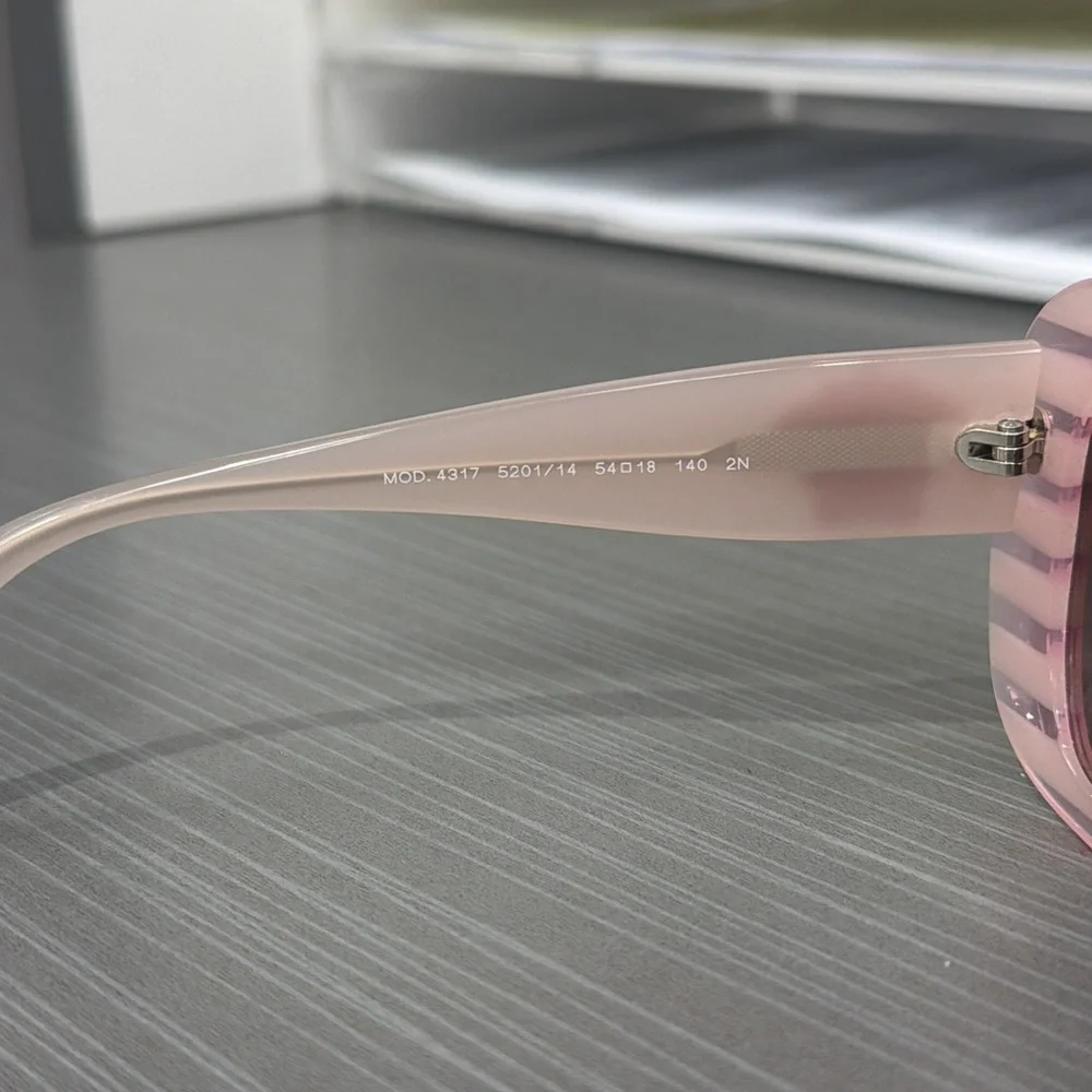 Versace Sunglasses - Picture 5 of 5